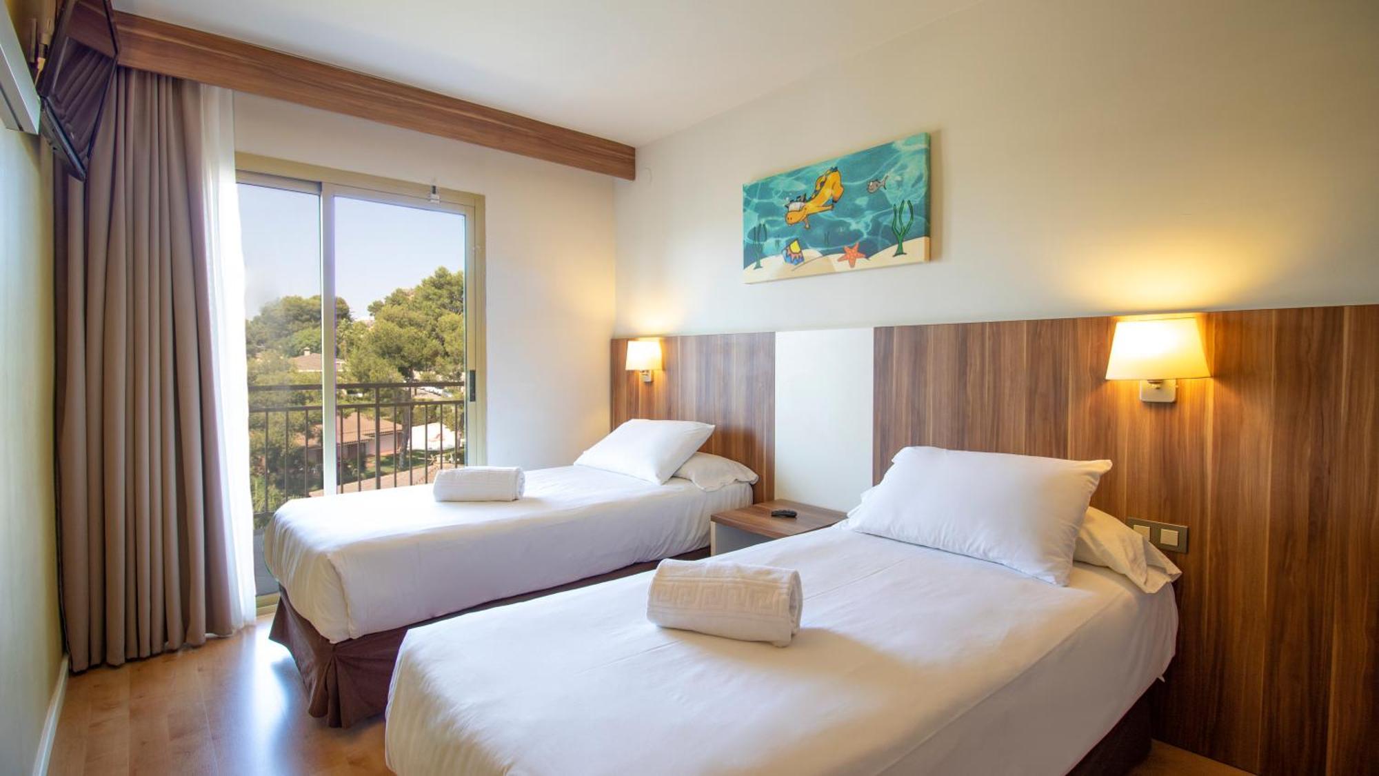 Golden Avenida Family Suites 4* Salou Kültér fotó