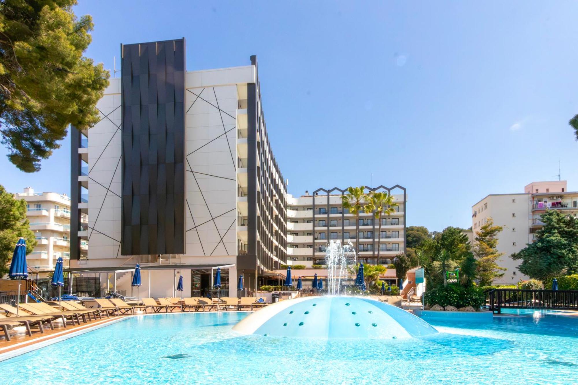 Golden Avenida Family Suites 4* Salou Kültér fotó